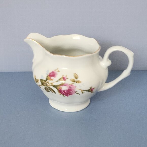 Karolina Porcelain Cream Jug - Picture 2 of 4